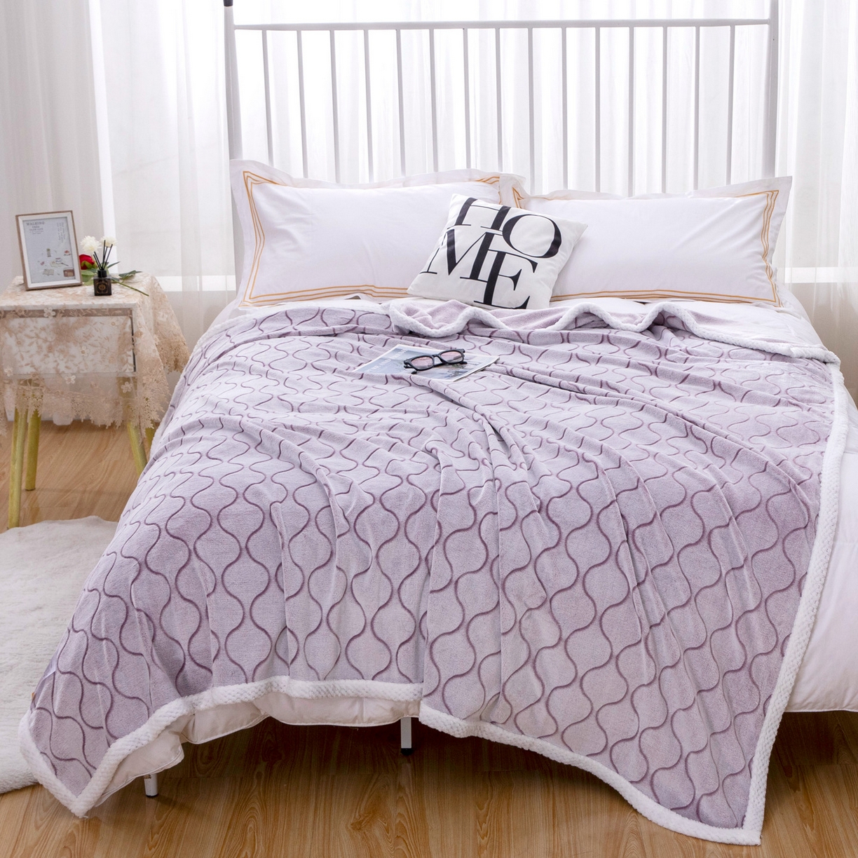 91家纺网 家纺一手货源 找家纺 来菲毛毯 2025新款3D雕花法兰绒毛毯 波纹