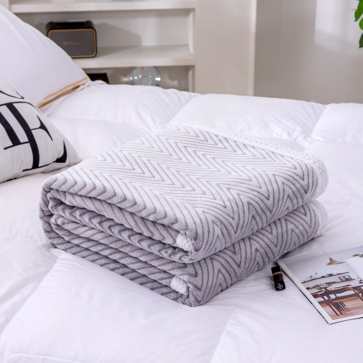 91家纺网 家纺一手货源 找家纺 来菲毛毯 2025新款3D雕花法兰绒毛毯 山陵