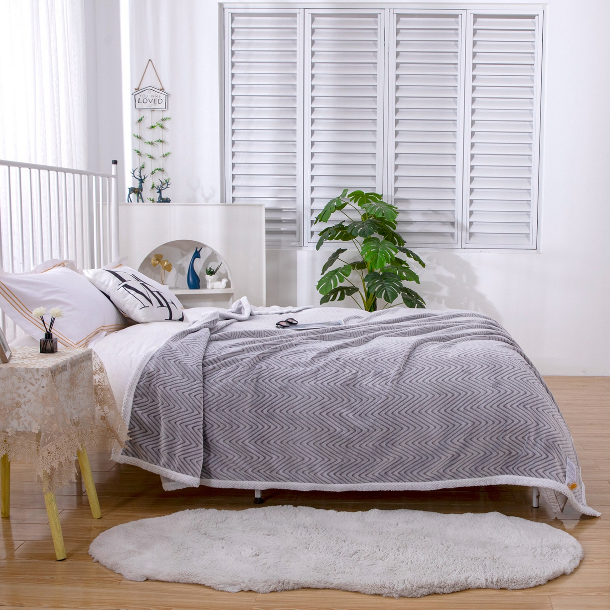 91家纺网 家纺一手货源 找家纺 来菲毛毯 2025新款3D雕花法兰绒毛毯 山陵