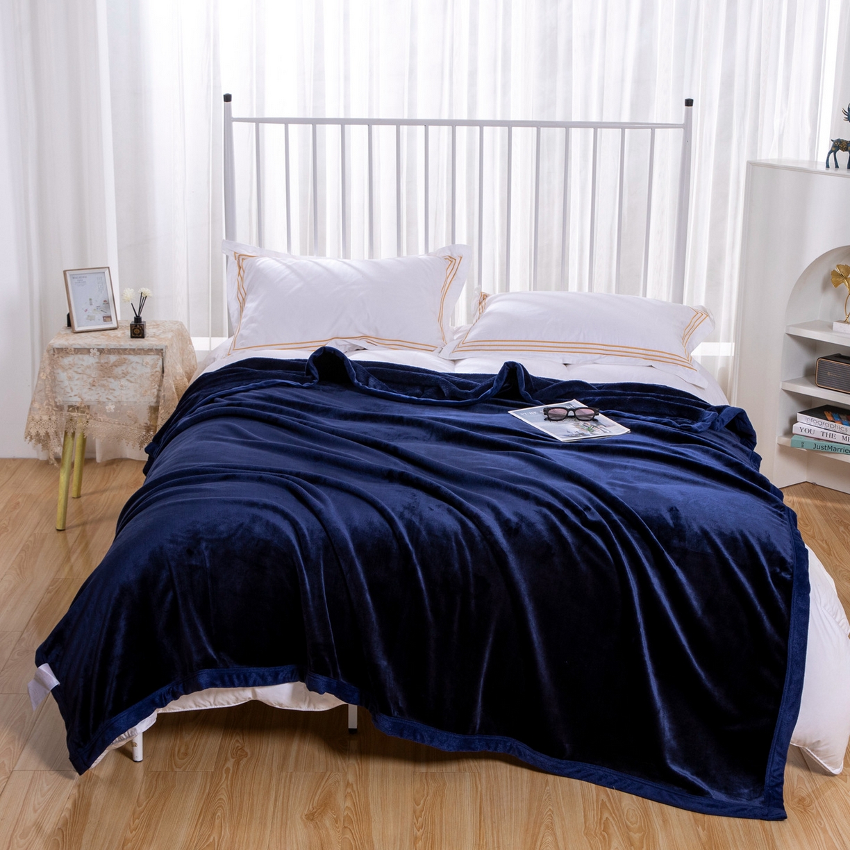 91家纺网 家纺一手货源 找家纺 （总）来菲毛毯 2025新款500克简约双面加厚科技暖绒毯秋冬居家盖身/沙发午休/双人保暖多用款