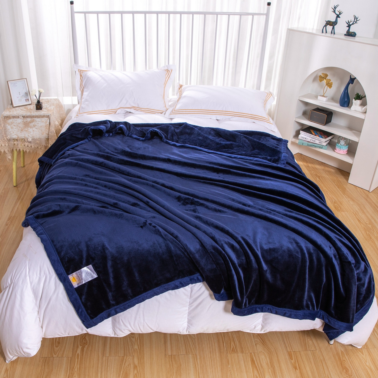 91家纺网 家纺一手货源 找家纺 （总）来菲毛毯 2025新款500克简约双面加厚科技暖绒毯秋冬居家盖身/沙发午休/双人保暖多用款