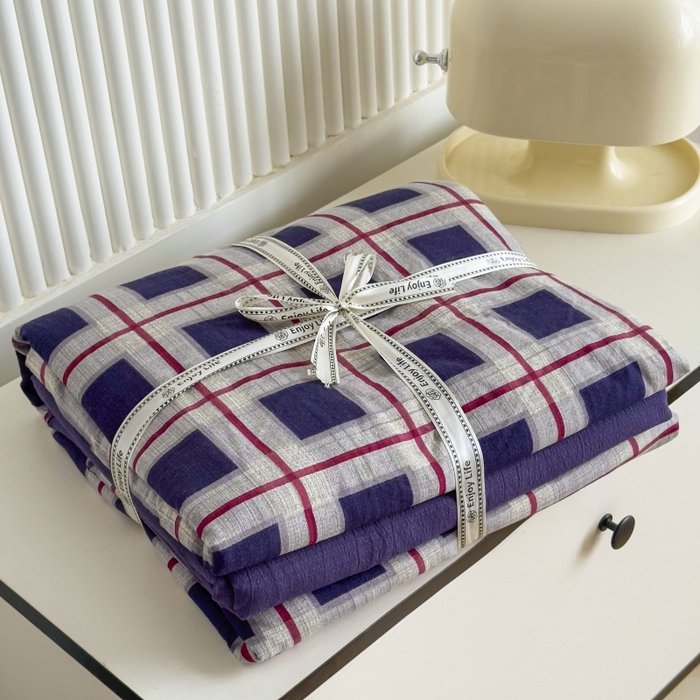 91家纺网 家纺一手货源 找家纺 亨通家纺 2025新款复古原麻双层纱格子系列四件套 格纹夜曲