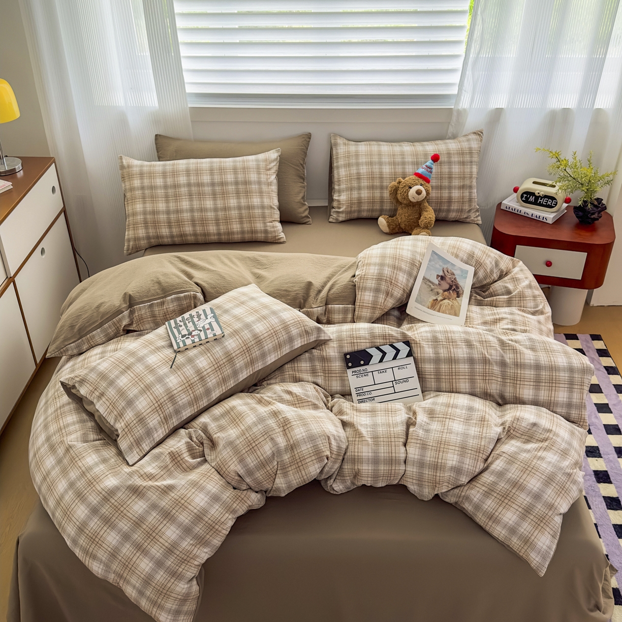 91家纺网 家纺一手货源 找家纺 亨通家纺 2025新款复古原麻双层纱格子系列四件套 格韵暖眠