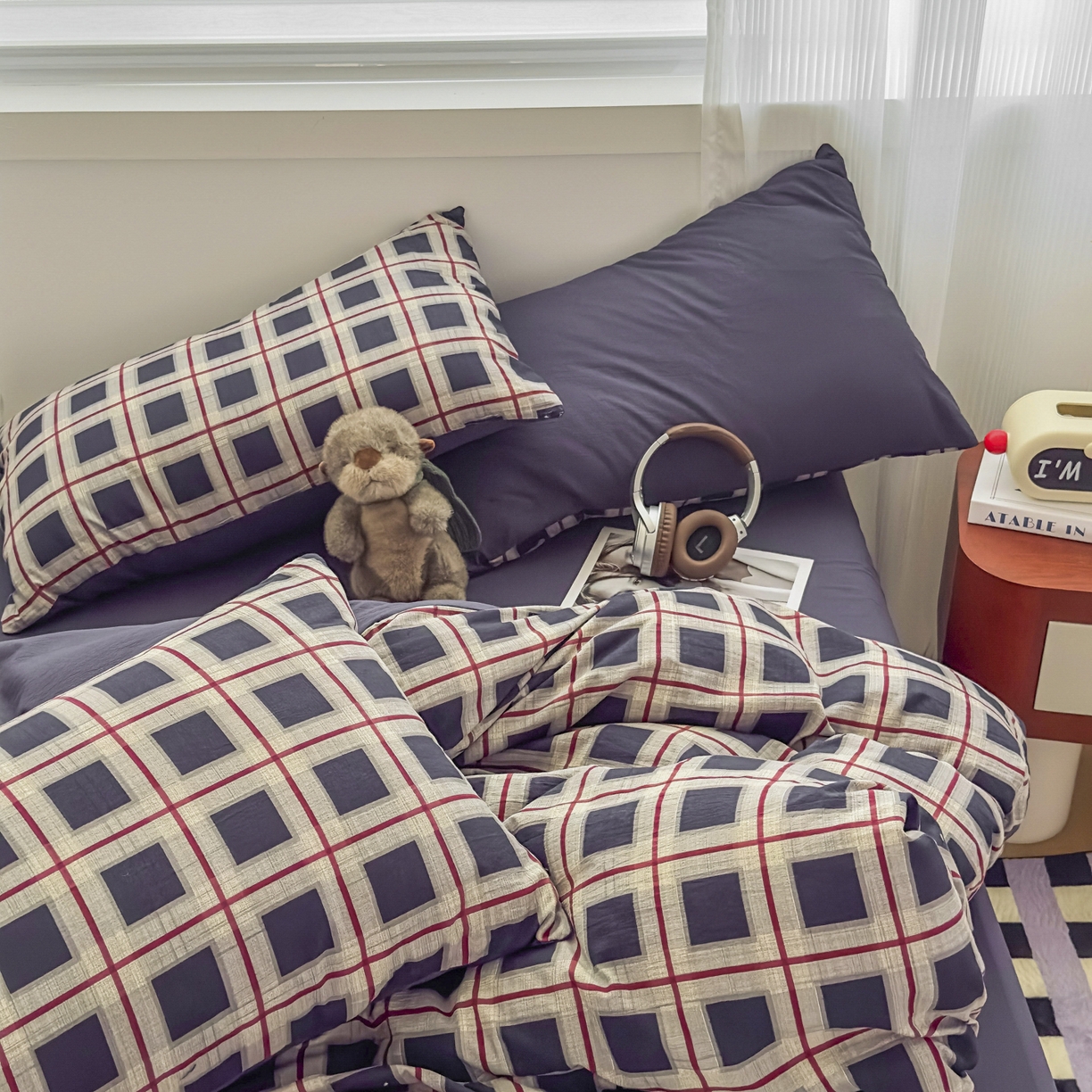 91家纺网 家纺一手货源 找家纺 亨通家纺 2025新款复古原麻双层纱格子系列四件套 格纹夜曲