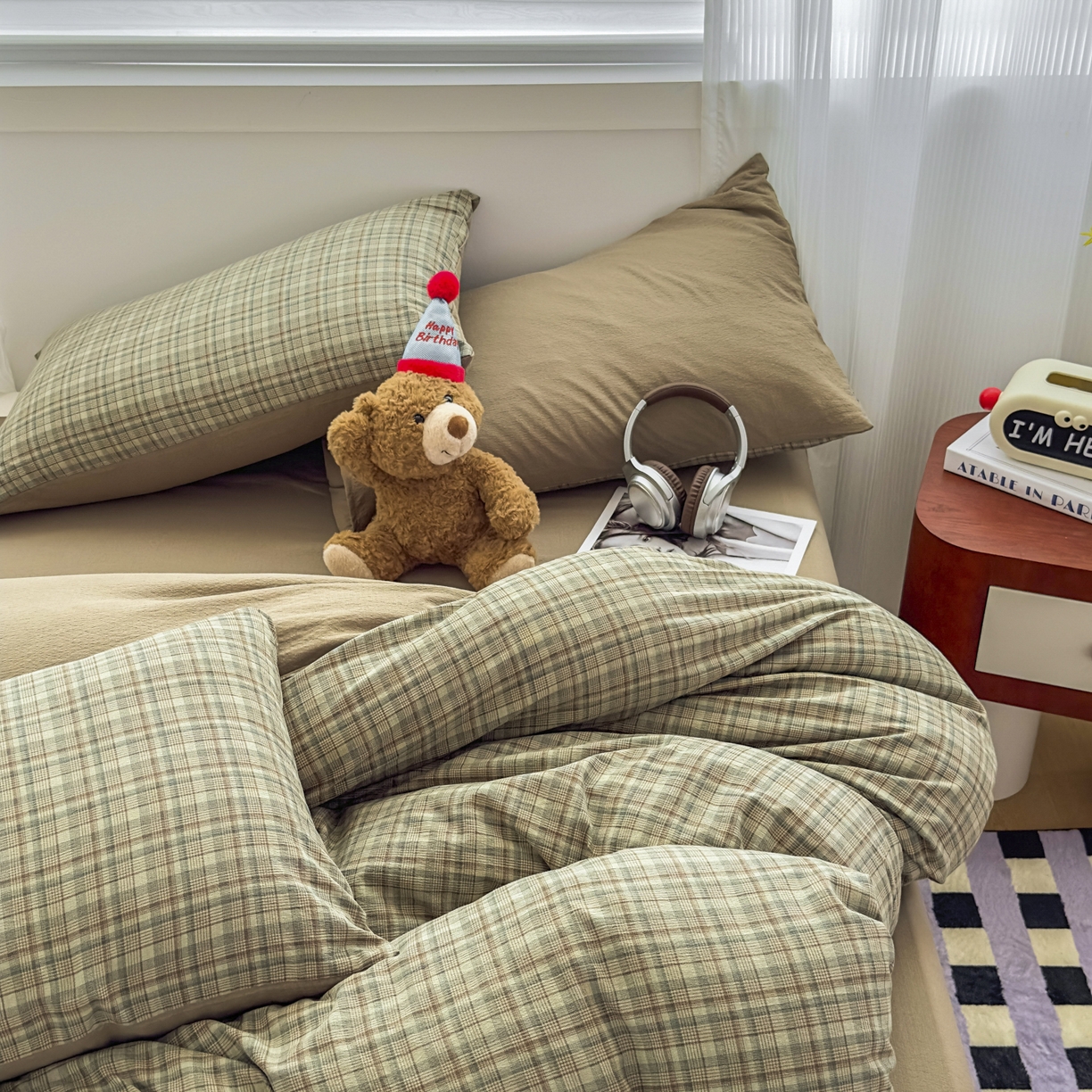 91家纺网 家纺一手货源 找家纺 亨通家纺 2025新款复古原麻双层纱格子系列四件套 青格漫眠