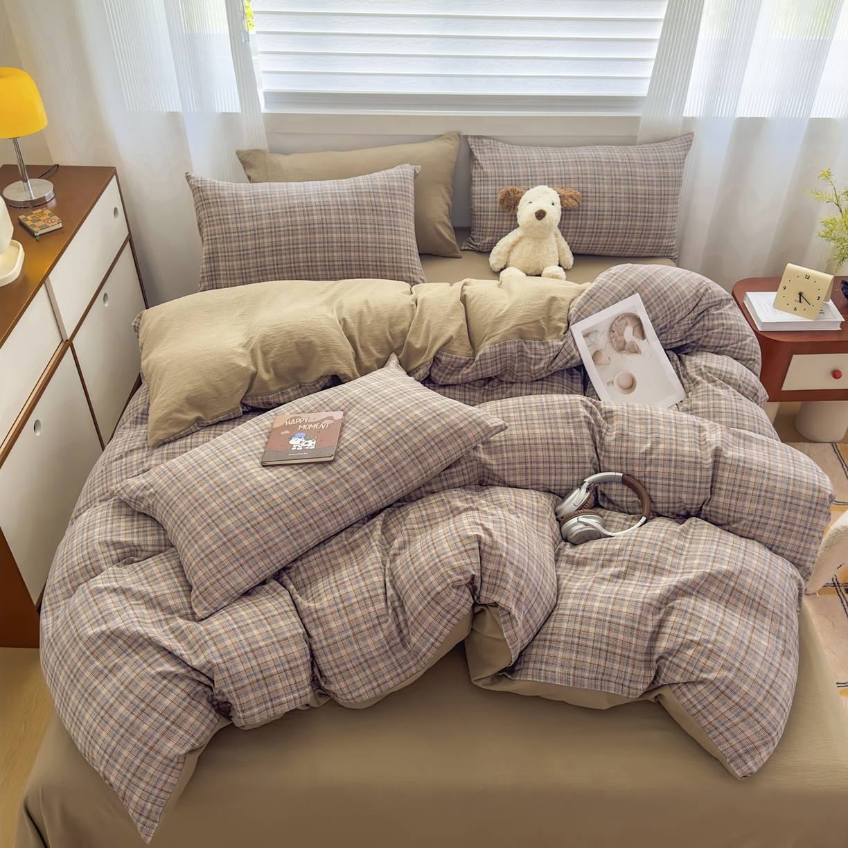 91家纺网 家纺一手货源 找家纺 亨通家纺 2025新款复古原麻双层纱格子系列四件套 暖棕絮语