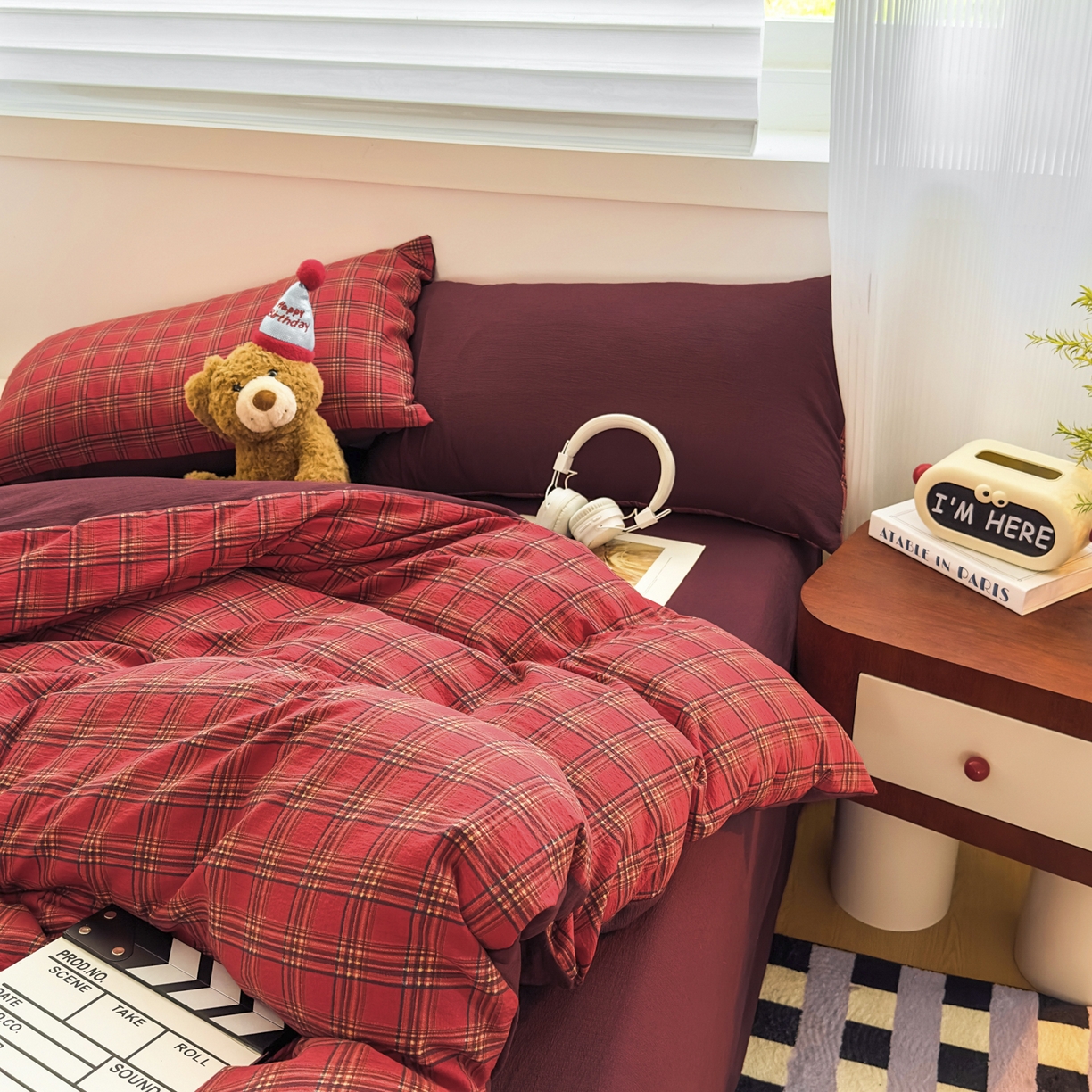 91家纺网 家纺一手货源 找家纺 亨通家纺 2025新款复古原麻双层纱格子系列四件套 绯梦