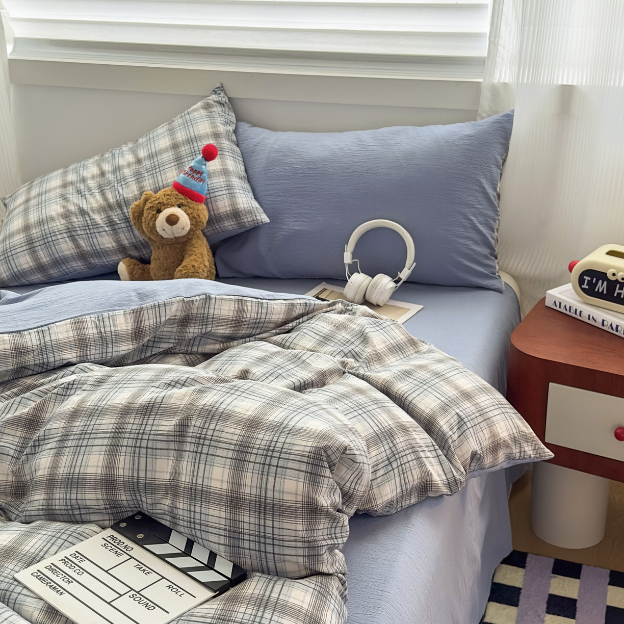 91家纺网 家纺一手货源 找家纺 亨通家纺 2025新款复古原麻双层纱格子系列四件套 蓝调格眠