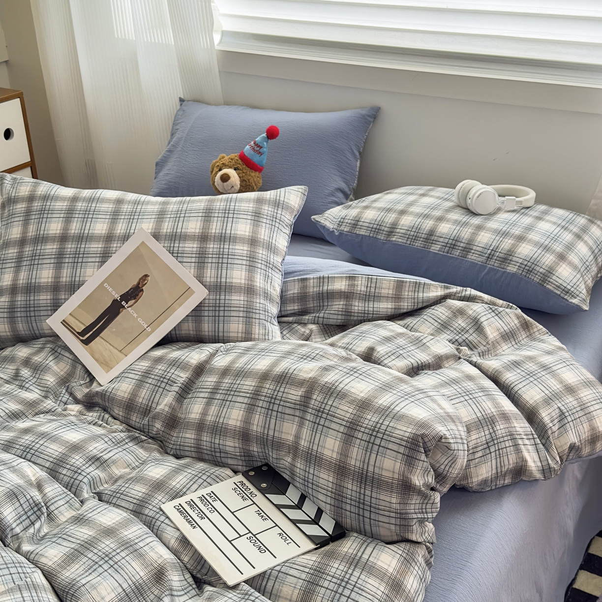 91家纺网 家纺一手货源 找家纺 亨通家纺 2025新款复古原麻双层纱格子系列四件套 蓝调格眠