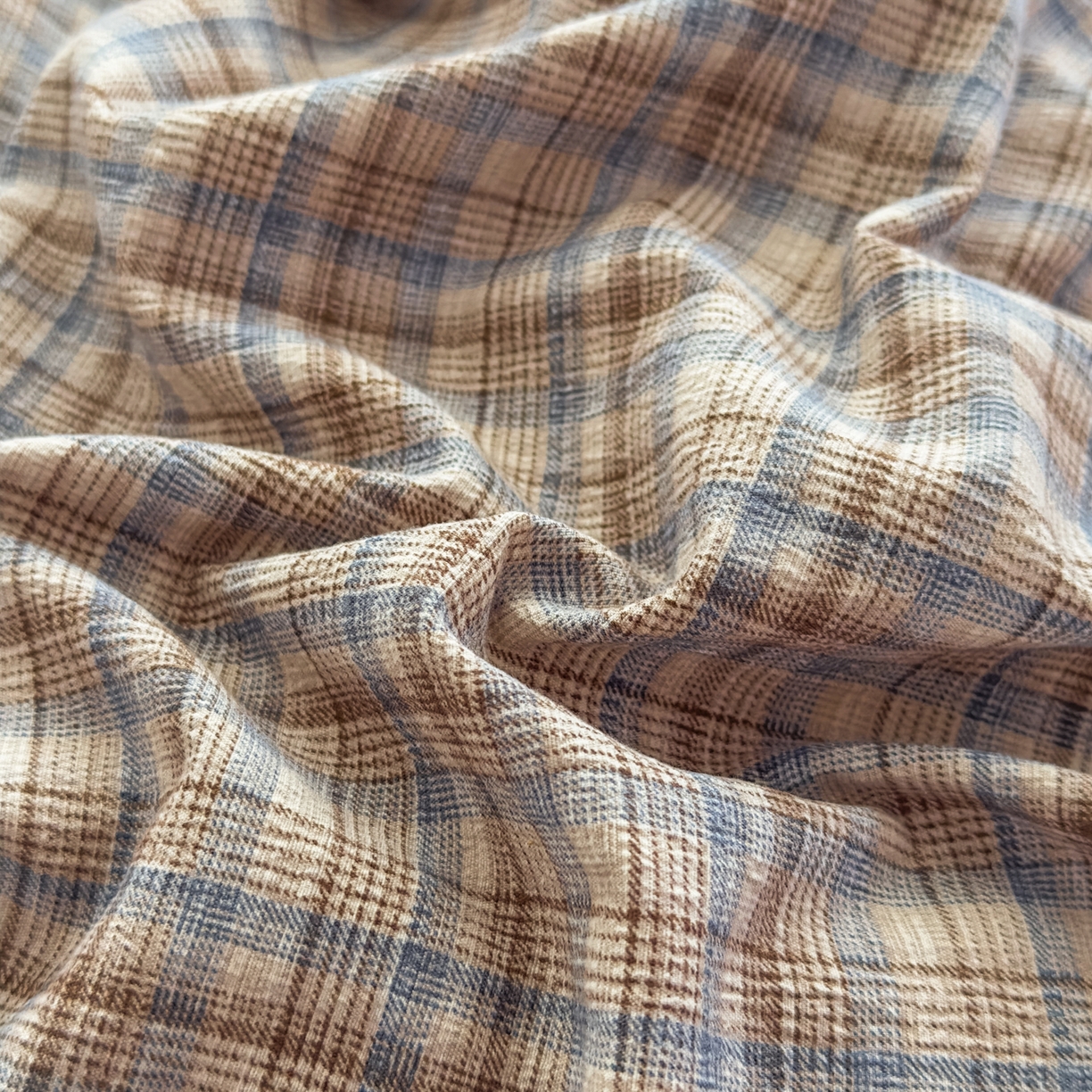 91家纺网 家纺一手货源 找家纺 亨通家纺 2025新款复古原麻双层纱格子系列四件套 暖棕絮语