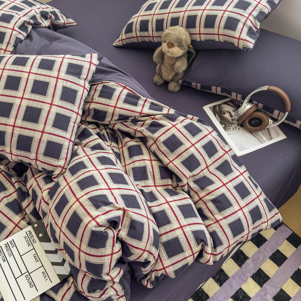 91家纺网 家纺一手货源 找家纺 亨通家纺 2025新款复古原麻双层纱格子系列四件套 格纹夜曲