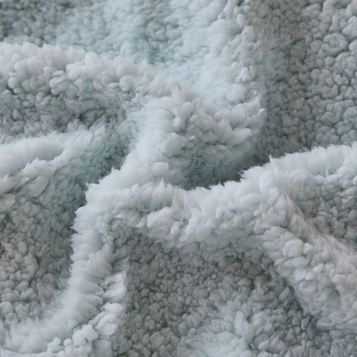 91家纺网 家纺一手货源 找家纺 曼町家居 2025新款羊羔绒牛奶绒毛巾绣四件套 猫咪早餐·蓝