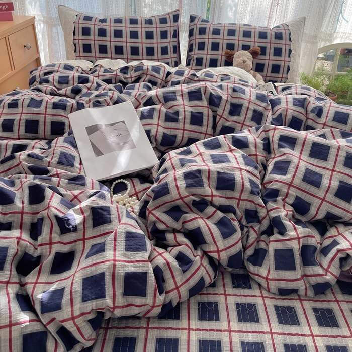 91家纺网 家纺一手货源 找家纺 轻奢坊 2025新款125g高克重皱皱撒欢复古格子蕾丝花边四件套 复古炭黑