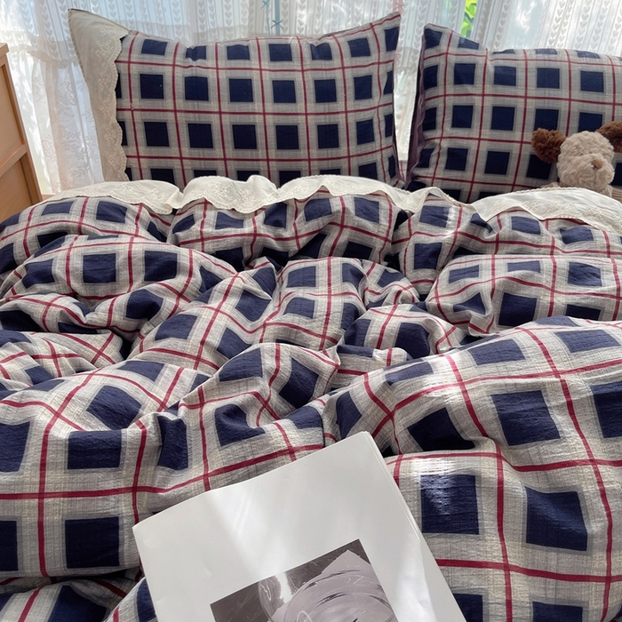 91家纺网 家纺一手货源 找家纺 轻奢坊 2025新款125g高克重皱皱撒欢复古格子蕾丝花边四件套 复古炭黑