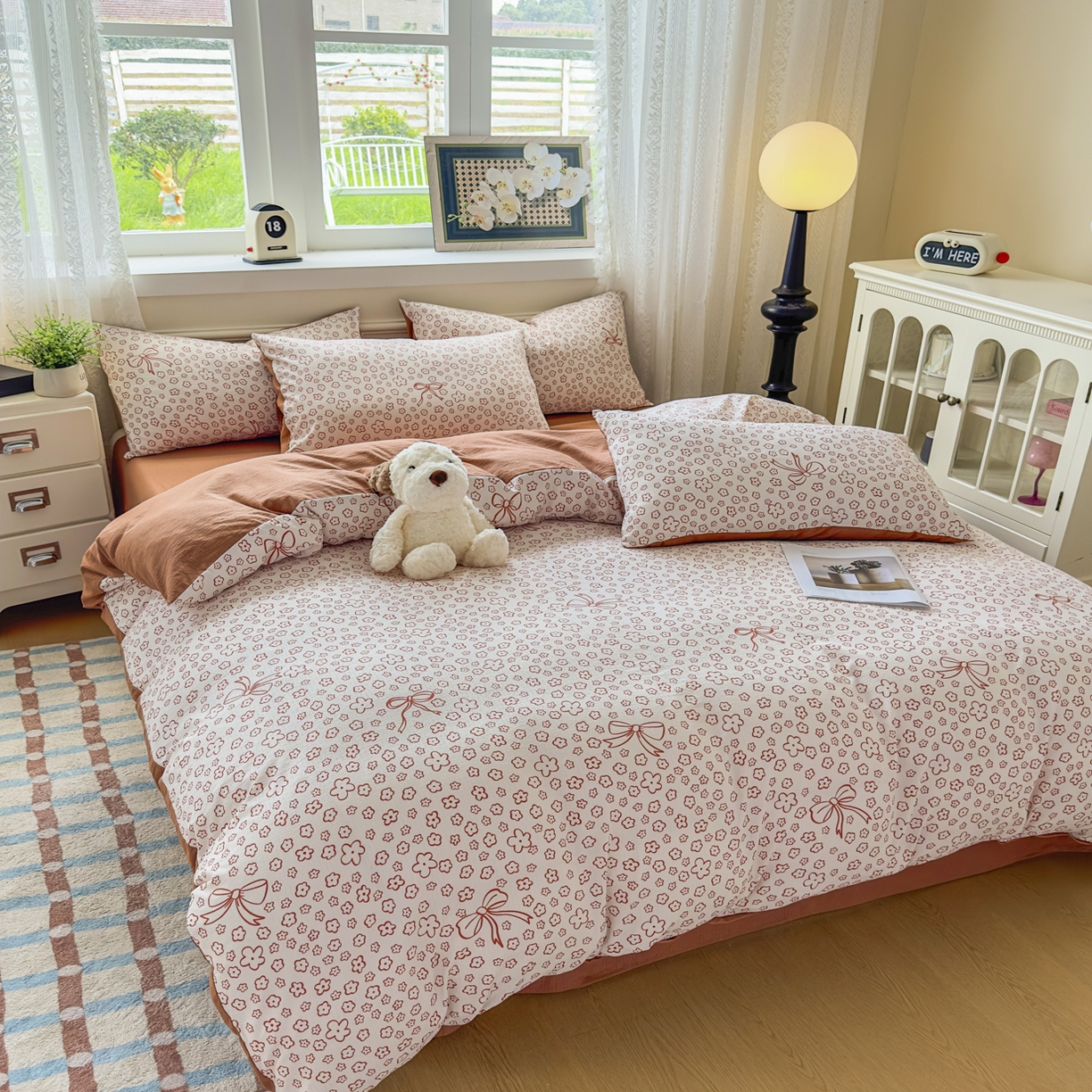 91家纺网 家纺一手货源 找家纺 亨通家纺 2025新款复古原麻双层纱臻至系列四件套 蝴蝶结花-橘