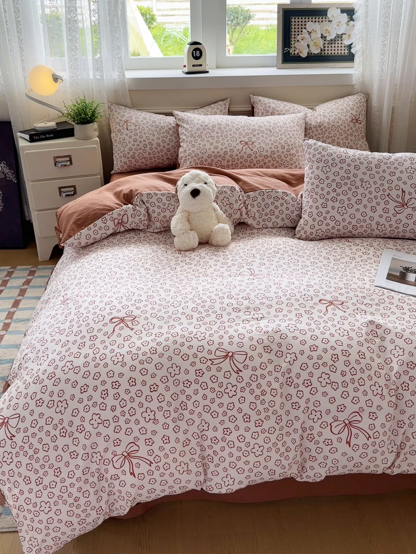 91家纺网 家纺一手货源 找家纺 亨通家纺 2025新款复古原麻双层纱臻至系列四件套 蝴蝶结花-橘