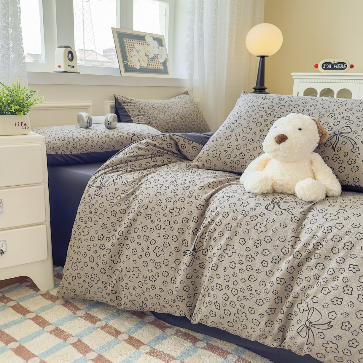 91家纺网 家纺一手货源 找家纺 亨通家纺 2025新款复古原麻双层纱臻至系列四件套 蝴蝶结花-蓝