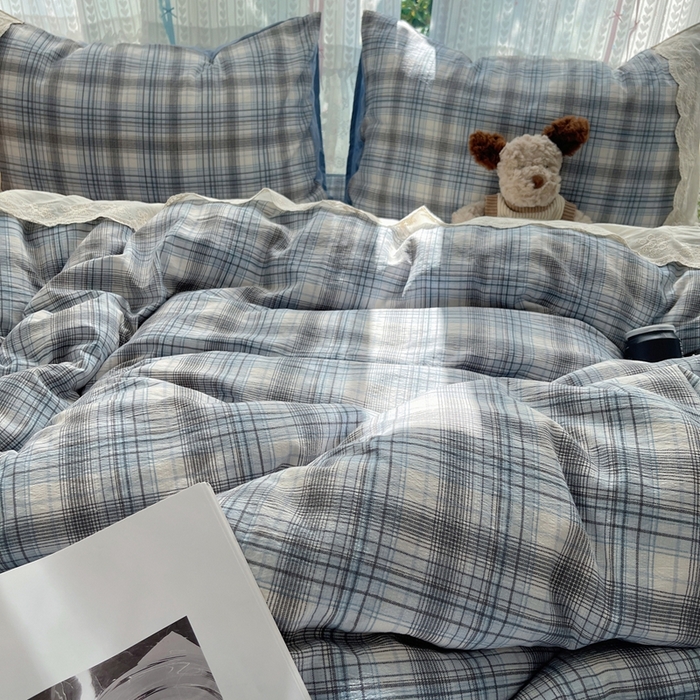 91家纺网 家纺一手货源 找家纺 轻奢坊 2025新款125g高克重皱皱撒欢复古格子蕾丝花边四件套 苏格兰格