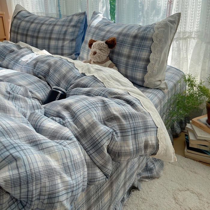 91家纺网 家纺一手货源 找家纺 轻奢坊 2025新款125g高克重皱皱撒欢复古格子蕾丝花边四件套 苏格兰格