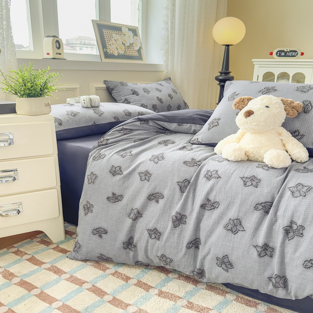 91家纺网 家纺一手货源 找家纺 亨通家纺 2025新款复古原麻双层纱臻至系列四件套 梦幻花兰