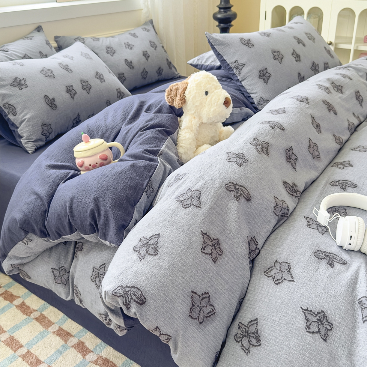 91家纺网 家纺一手货源 找家纺 亨通家纺 2025新款复古原麻双层纱臻至系列四件套 梦幻花兰