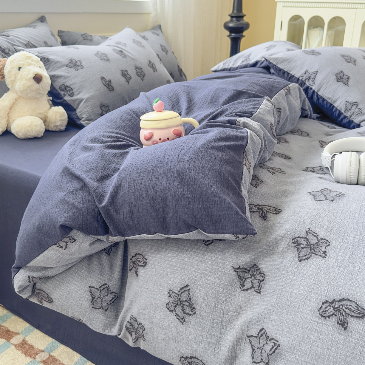 91家纺网 家纺一手货源 找家纺 亨通家纺 2025新款复古原麻双层纱臻至系列四件套 梦幻花兰