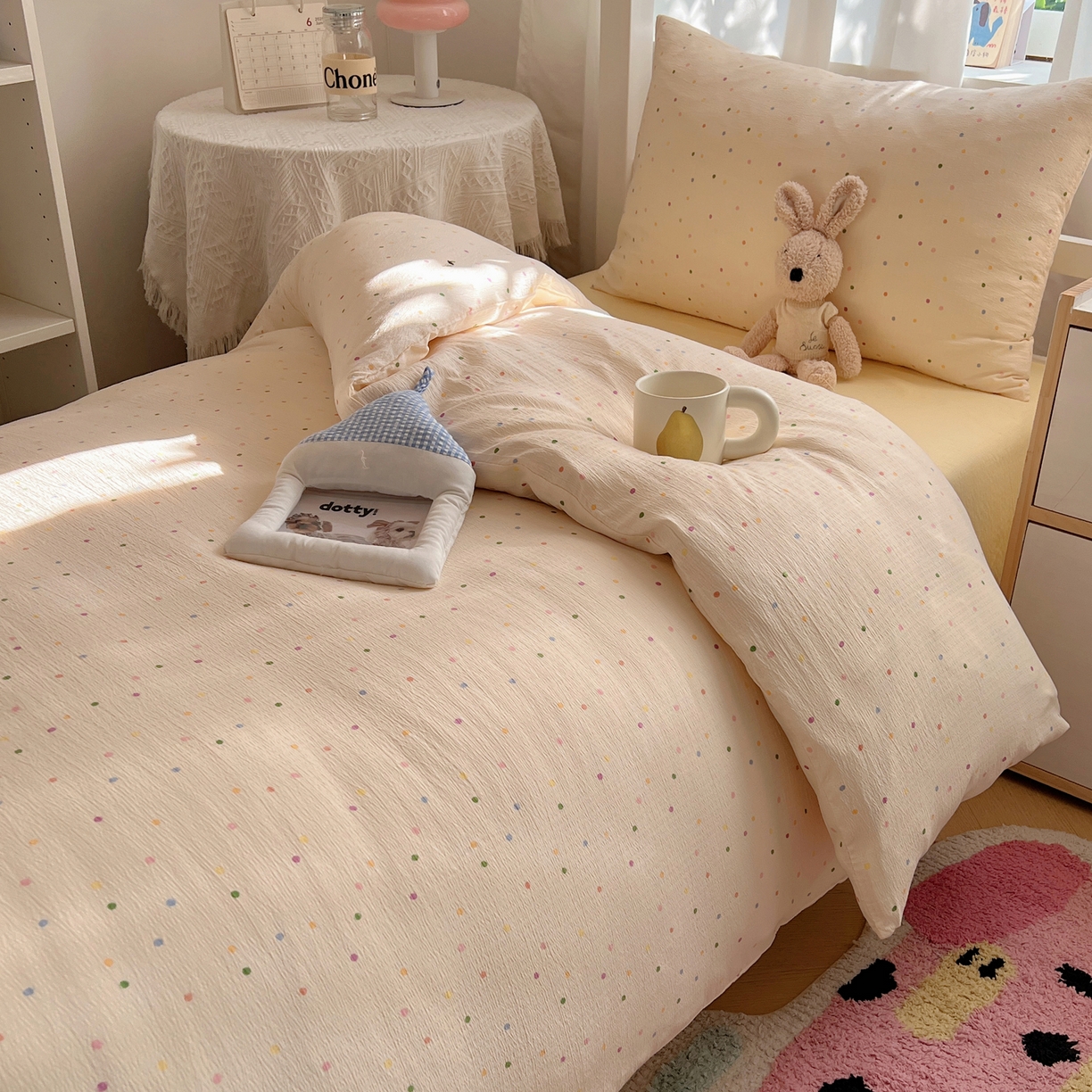 91家纺网 家纺一手货源 找家纺 韩巢家纺 2025新款双层纱学生季床铺单件被套宿舍寝室上下铺三件套 波点世界