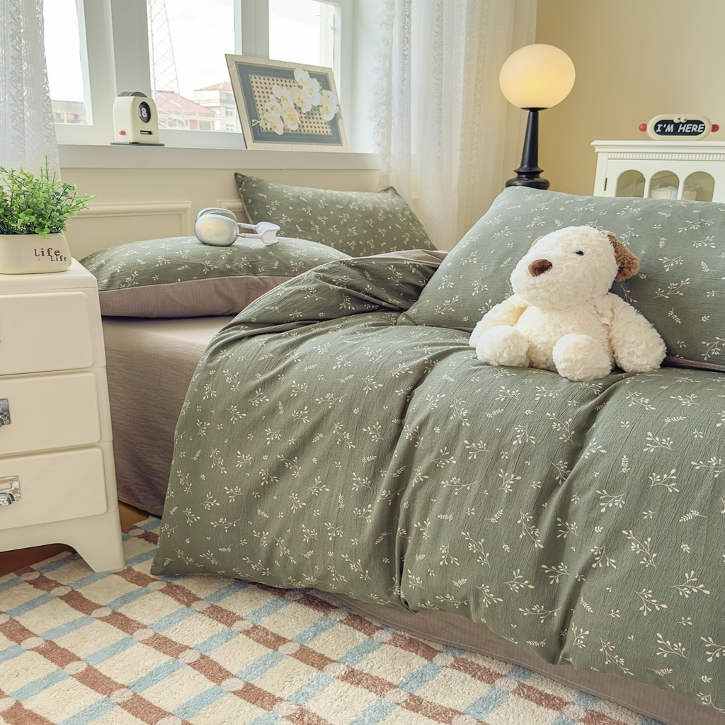 91家纺网 家纺一手货源 找家纺 亨通家纺 2025新款复古原麻双层纱臻至系列四件套 墨绿絮语