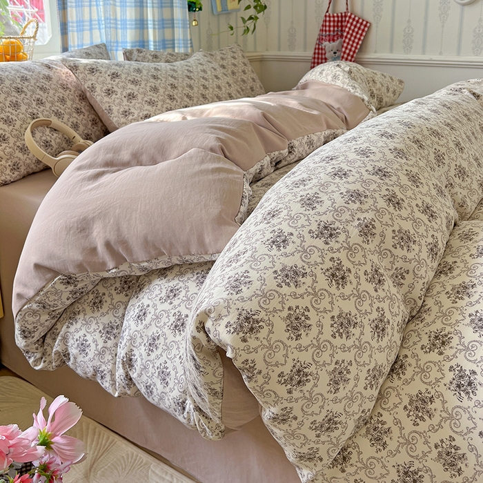 91家纺网 家纺一手货源 找家纺 （总）名品家纺 2025新款加厚高克重人字纹优卡棉双层纱提花四件套（提供买家秀）