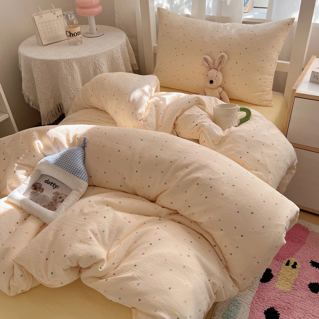 91家纺网 家纺一手货源 找家纺 韩巢家纺 2025新款双层纱学生季床铺单件被套宿舍寝室上下铺三件套 波点世界