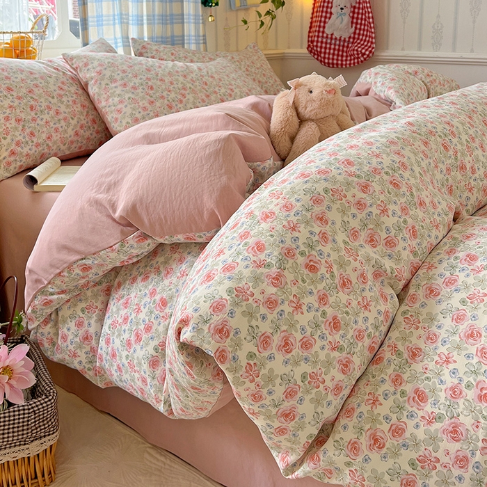 91家纺网 家纺一手货源 找家纺 名品家纺 2025新款加厚高克重人字纹优卡棉双层纱提花四件套（提供买家秀） 小月野