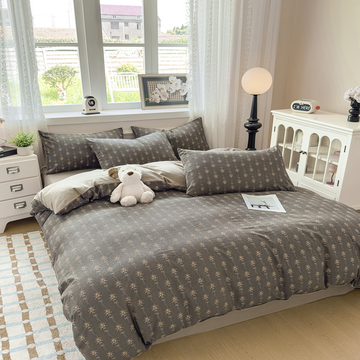 91家纺网 家纺一手货源 找家纺 亨通家纺 2025新款复古原麻双层纱臻至系列四件套 暮花眠曲