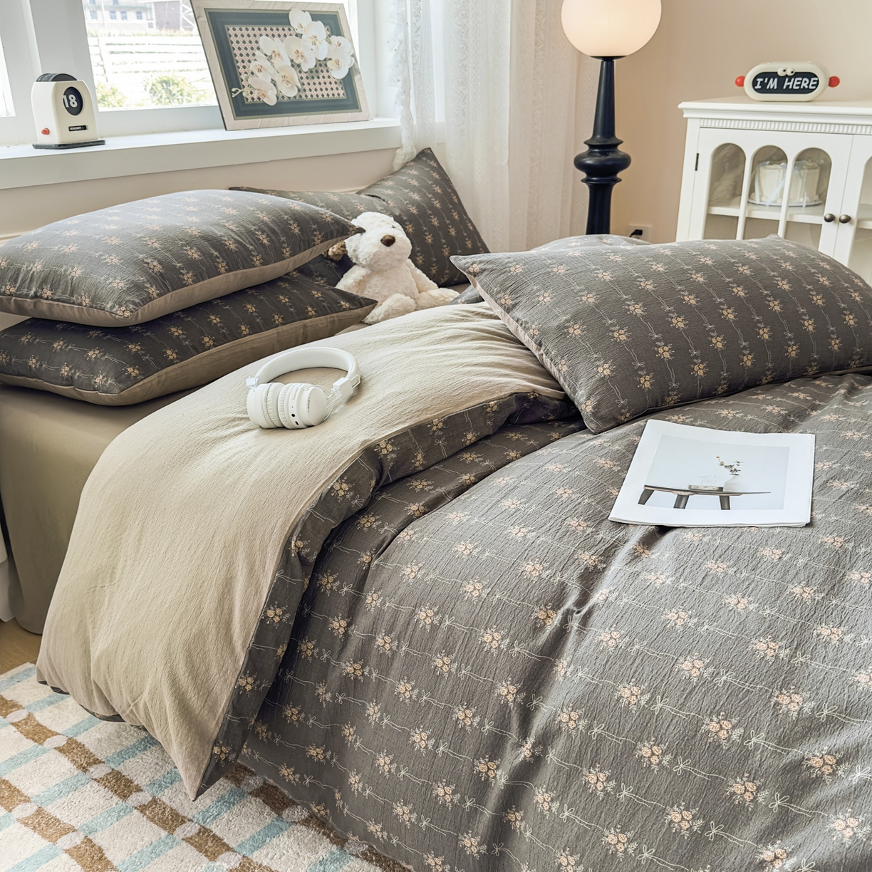 91家纺网 家纺一手货源 找家纺 亨通家纺 2025新款复古原麻双层纱臻至系列四件套 暮花眠曲