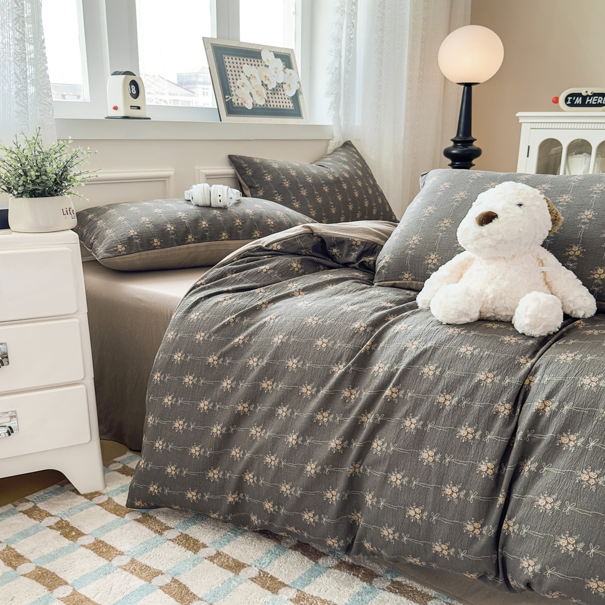 91家纺网 家纺一手货源 找家纺 亨通家纺 2025新款复古原麻双层纱臻至系列四件套 暮花眠曲