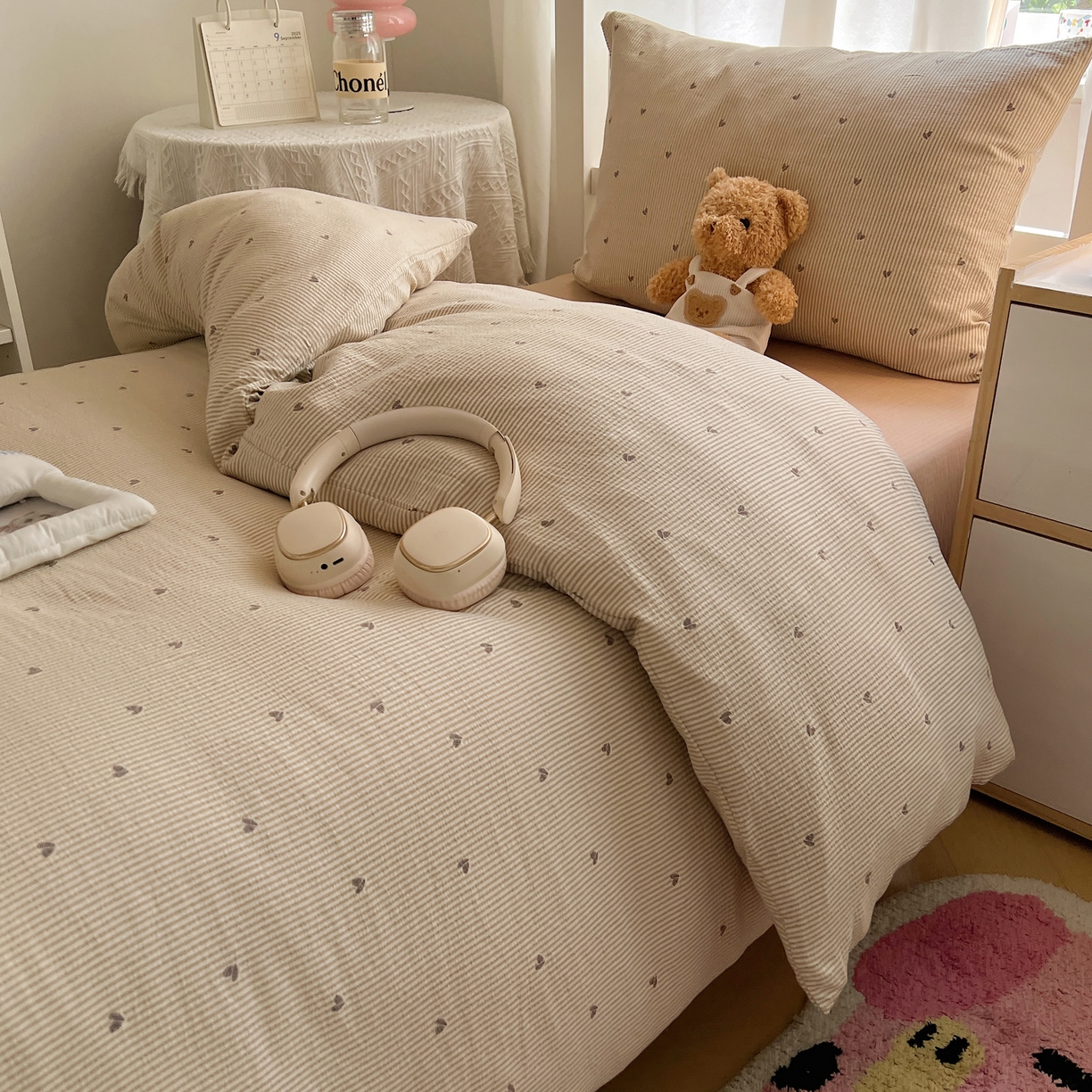 91家纺网 家纺一手货源 找家纺 韩巢家纺 2025新款双层纱学生季床铺单件被套宿舍寝室上下铺三件套 米倾心