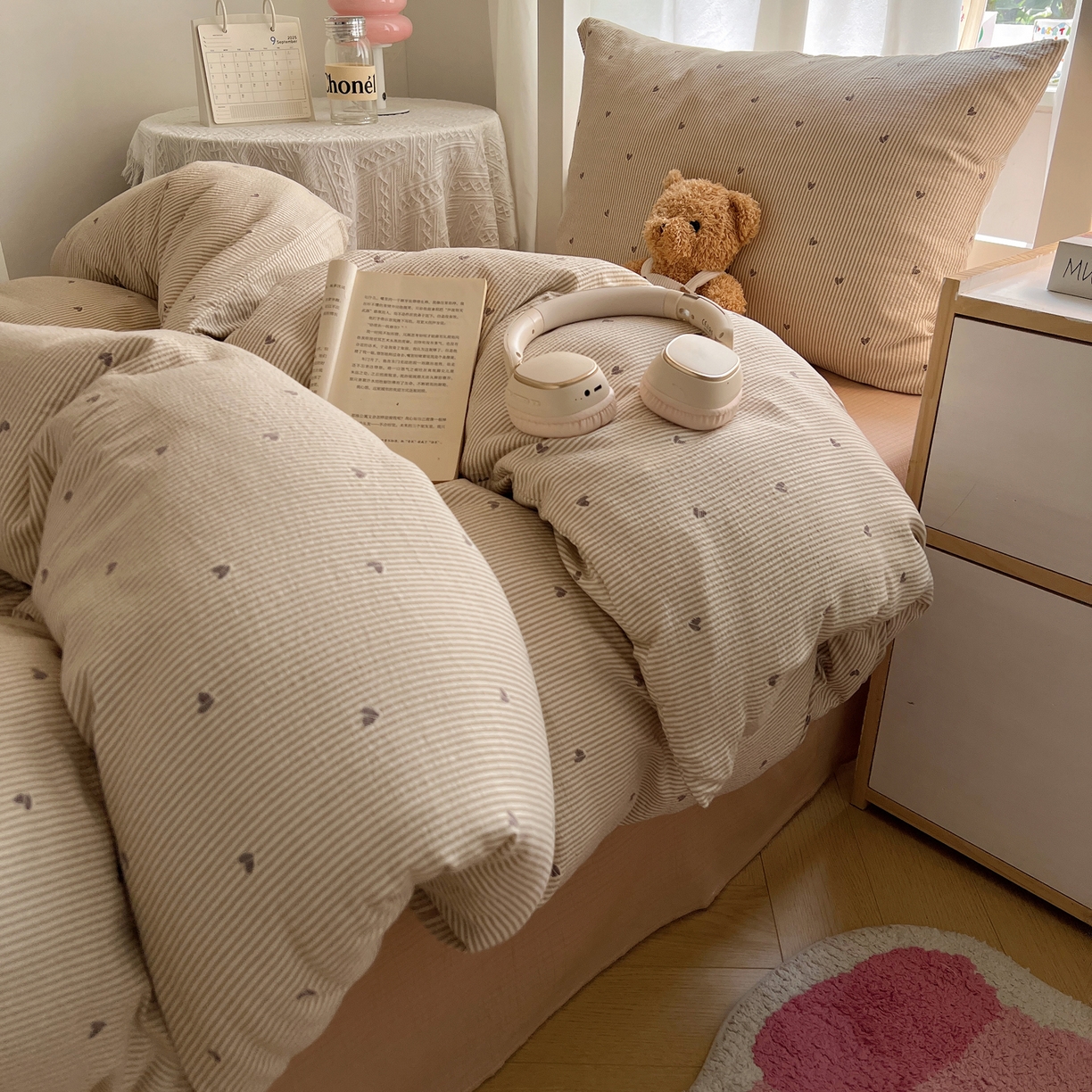 91家纺网 家纺一手货源 找家纺 韩巢家纺 2025新款双层纱学生季床铺单件被套宿舍寝室上下铺三件套 米倾心