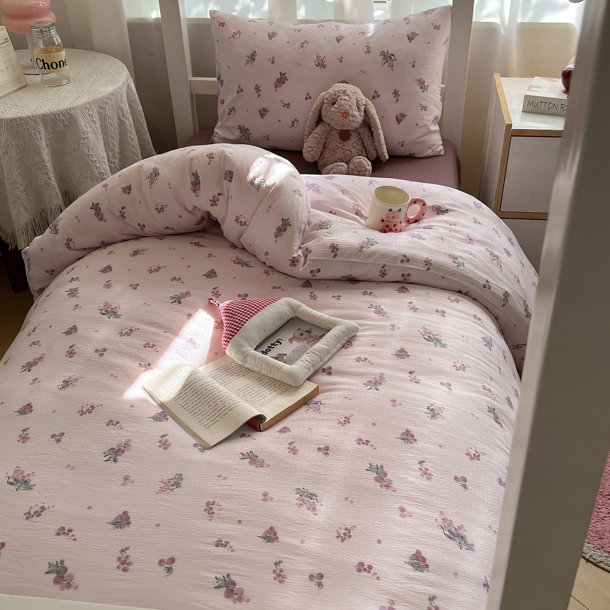 91家纺网 家纺一手货源 找家纺 韩巢家纺 2025新款双层纱学生季床铺单件被套宿舍寝室上下铺三件套 葡萄七分甜