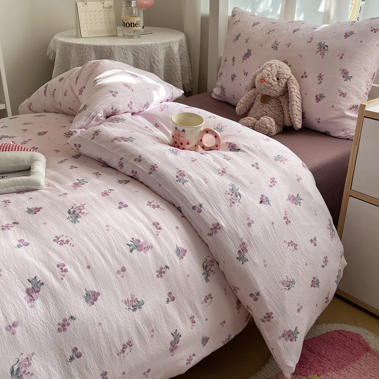 91家纺网 家纺一手货源 找家纺 韩巢家纺 2025新款双层纱学生季床铺单件被套宿舍寝室上下铺三件套 葡萄七分甜