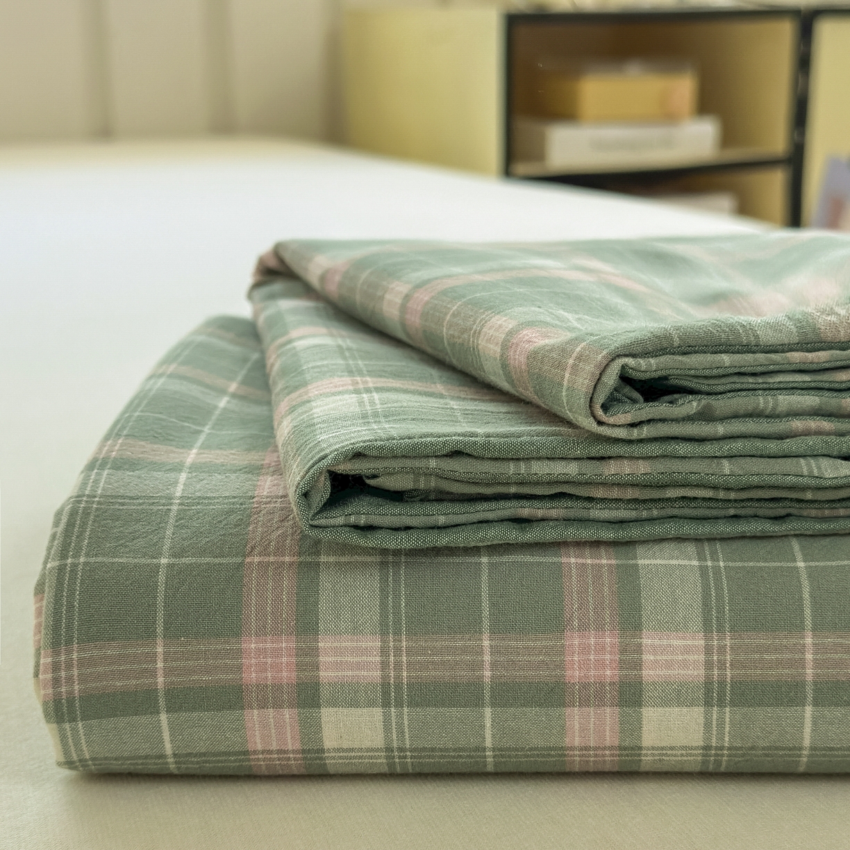 91家纺网 家纺一手货源 找家纺 晚依家纺 2025新款A类色织全棉水洗棉床单单件纯棉格子纯色学生宿舍定制定做 映像格-绿