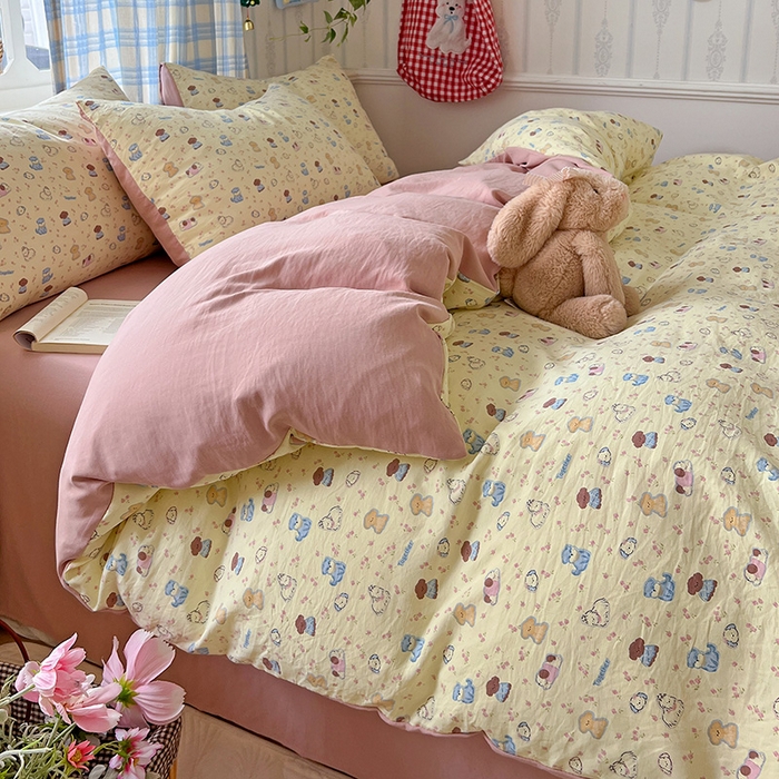 91家纺网 家纺一手货源 找家纺 名品家纺 2025新款加厚高克重人字纹优卡棉双层纱提花四件套（提供买家秀） 泡芙小狗