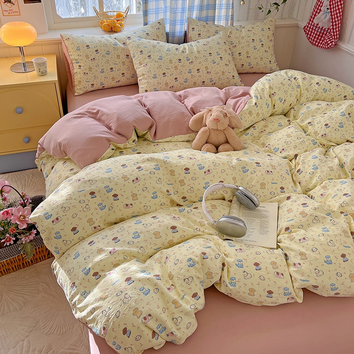 91家纺网 家纺一手货源 找家纺 名品家纺 2025新款加厚高克重人字纹优卡棉双层纱提花四件套（提供买家秀） 泡芙小狗