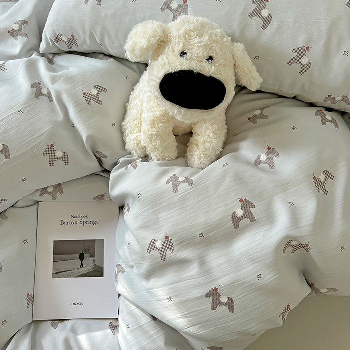 91家纺网 家纺一手货源 找家纺 名品家纺 2025新款加厚高克重人字纹优卡棉双层纱提花四件套（提供买家秀） 七宝