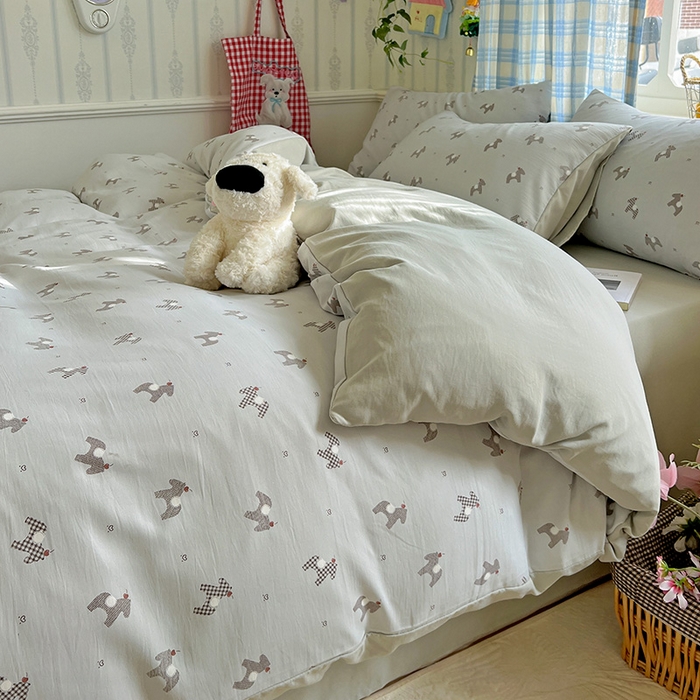 91家纺网 家纺一手货源 找家纺 名品家纺 2025新款加厚高克重人字纹优卡棉双层纱提花四件套（提供买家秀） 七宝