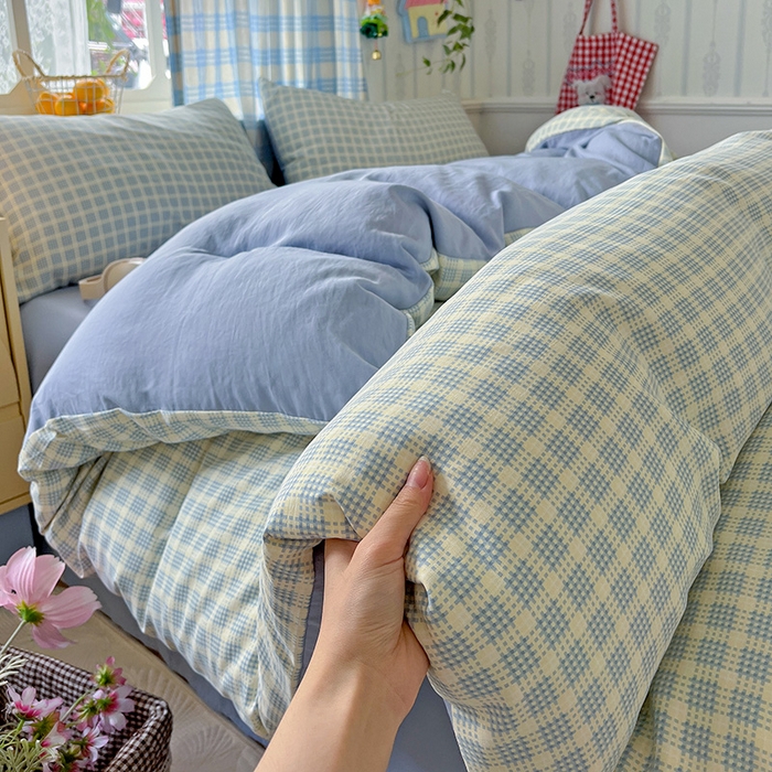 91家纺网 家纺一手货源 找家纺 名品家纺 2025新款加厚高克重人字纹优卡棉双层纱提花四件套（提供买家秀） 曲奇饼干-蓝