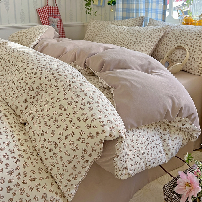 91家纺网 家纺一手货源 找家纺 名品家纺 2025新款加厚高克重人字纹优卡棉双层纱提花四件套（提供买家秀） 颂媛