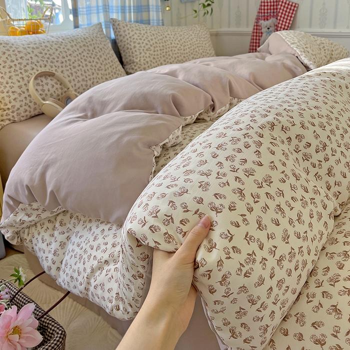 91家纺网 家纺一手货源 找家纺 名品家纺 2025新款加厚高克重人字纹优卡棉双层纱提花四件套（提供买家秀） 颂媛