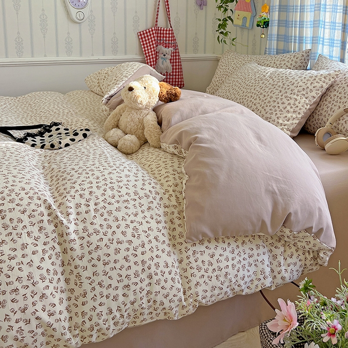 91家纺网 家纺一手货源 找家纺 名品家纺 2025新款加厚高克重人字纹优卡棉双层纱提花四件套（提供买家秀） 颂媛