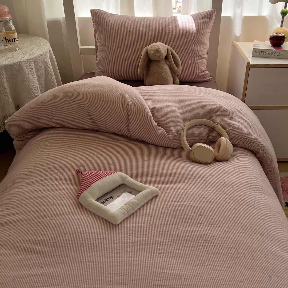 91家纺网 家纺一手货源 找家纺 韩巢家纺 2025新款双层纱学生季床铺单件被套宿舍寝室上下铺三件套 紫倾心