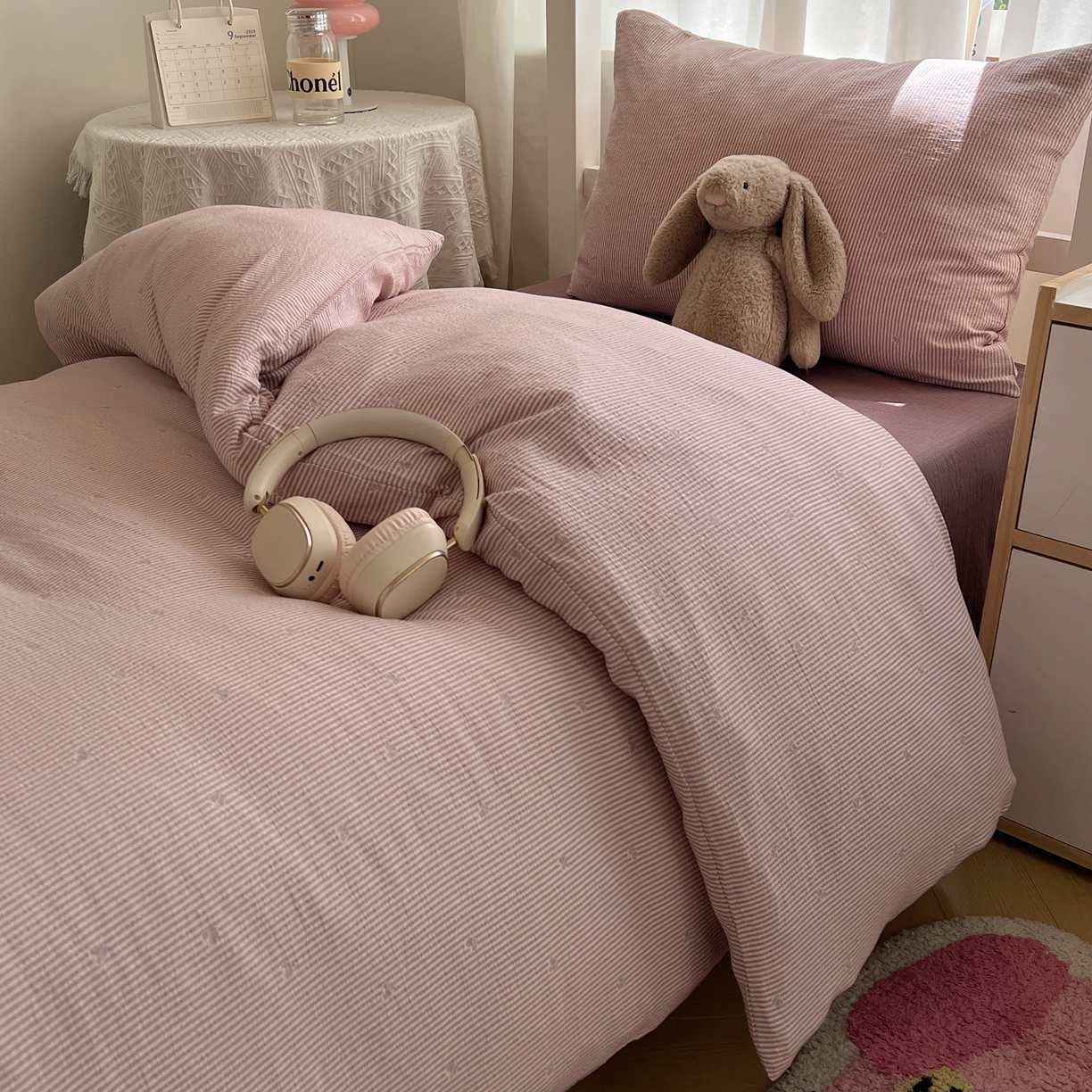 91家纺网 家纺一手货源 找家纺 韩巢家纺 2025新款双层纱学生季床铺单件被套宿舍寝室上下铺三件套 紫倾心