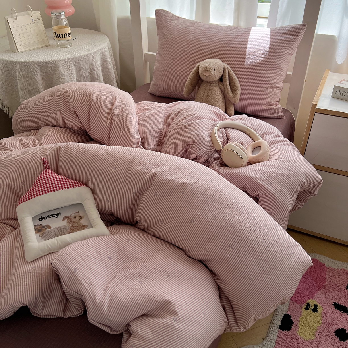 91家纺网 家纺一手货源 找家纺 韩巢家纺 2025新款双层纱学生季床铺单件被套宿舍寝室上下铺三件套 紫倾心